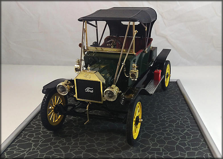 Ford Model T – 1912